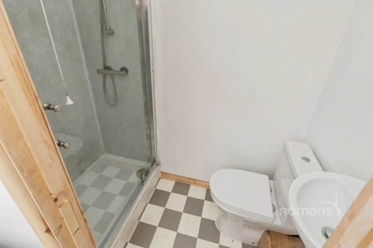 Double room to rent in Lodge Causeway Fishponds BS16 4PW