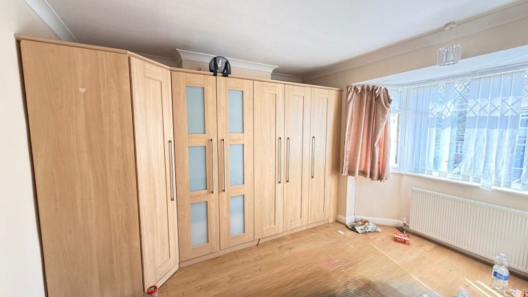 1 Single 1 double Room to Rent at Rowan avenue, Hove BN3 7JH