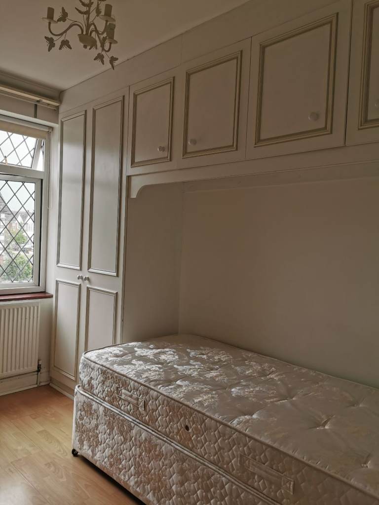 A single room to rent Harrow, London £600pm@HA3 8EY