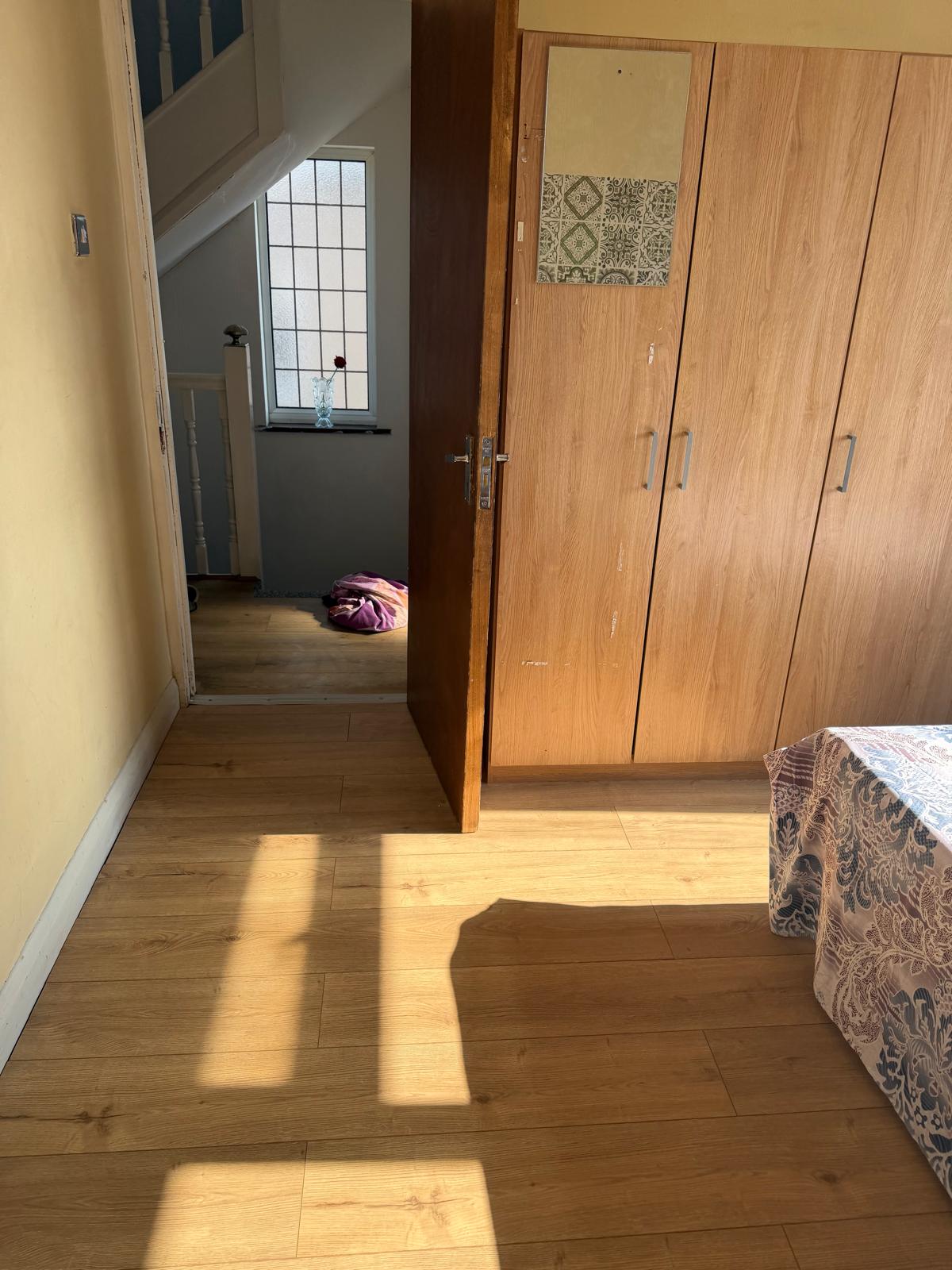 Newly Refurbished Double Rooms to Let – UB4 8DS | Couples Welcome
