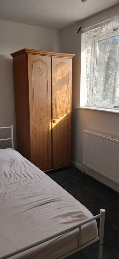 Nice Cozy Double room in Middleton (M24 5LY)