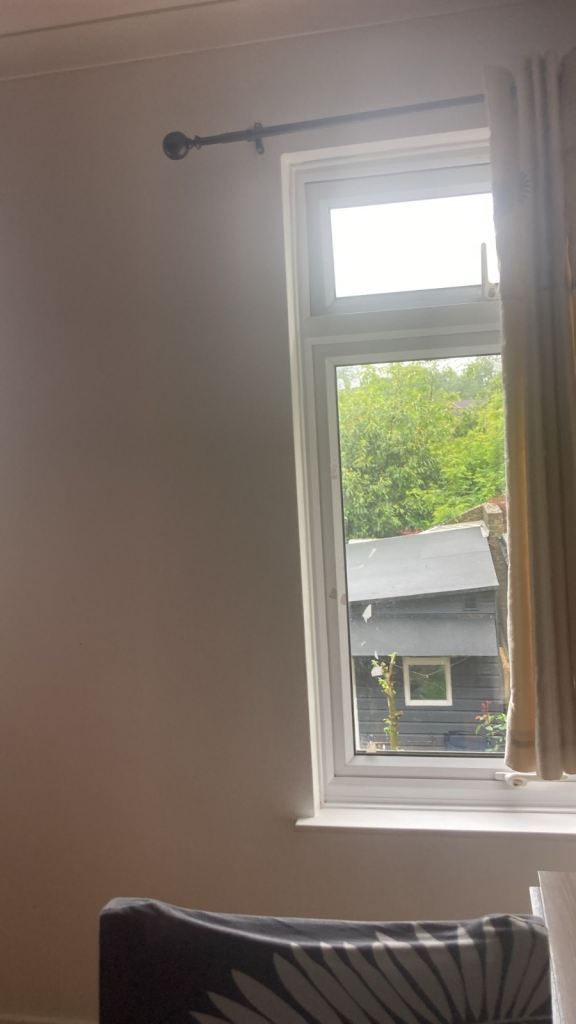 Large Furnished Double Room – Bills Included – Excellent Location (RG12 7ZT)