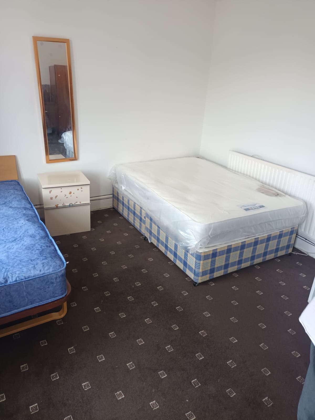 2-bedroom upstairs flat to rent in Whalley range M16 0BG