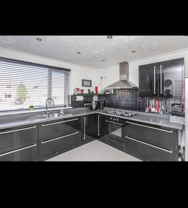 ✨ Spacios double room all bills included CV12 9AP