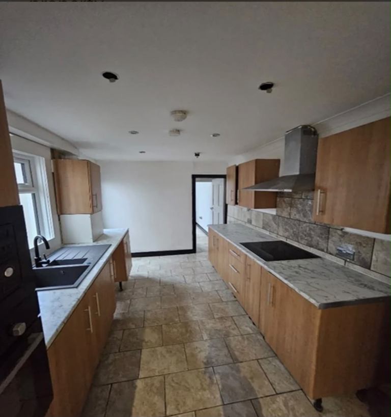 EN-SUITE ROOMS (Single Occupancy) – LIVINGSTONE ROAD, GILLINGHAM ME7 2EL ✨