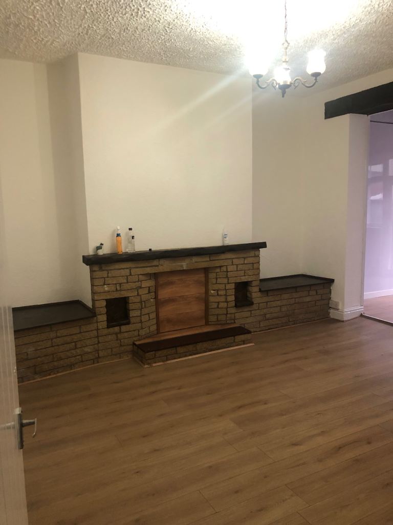 3/4 bedroom terraced house at Hardman Street, Failsworth M35 0BB