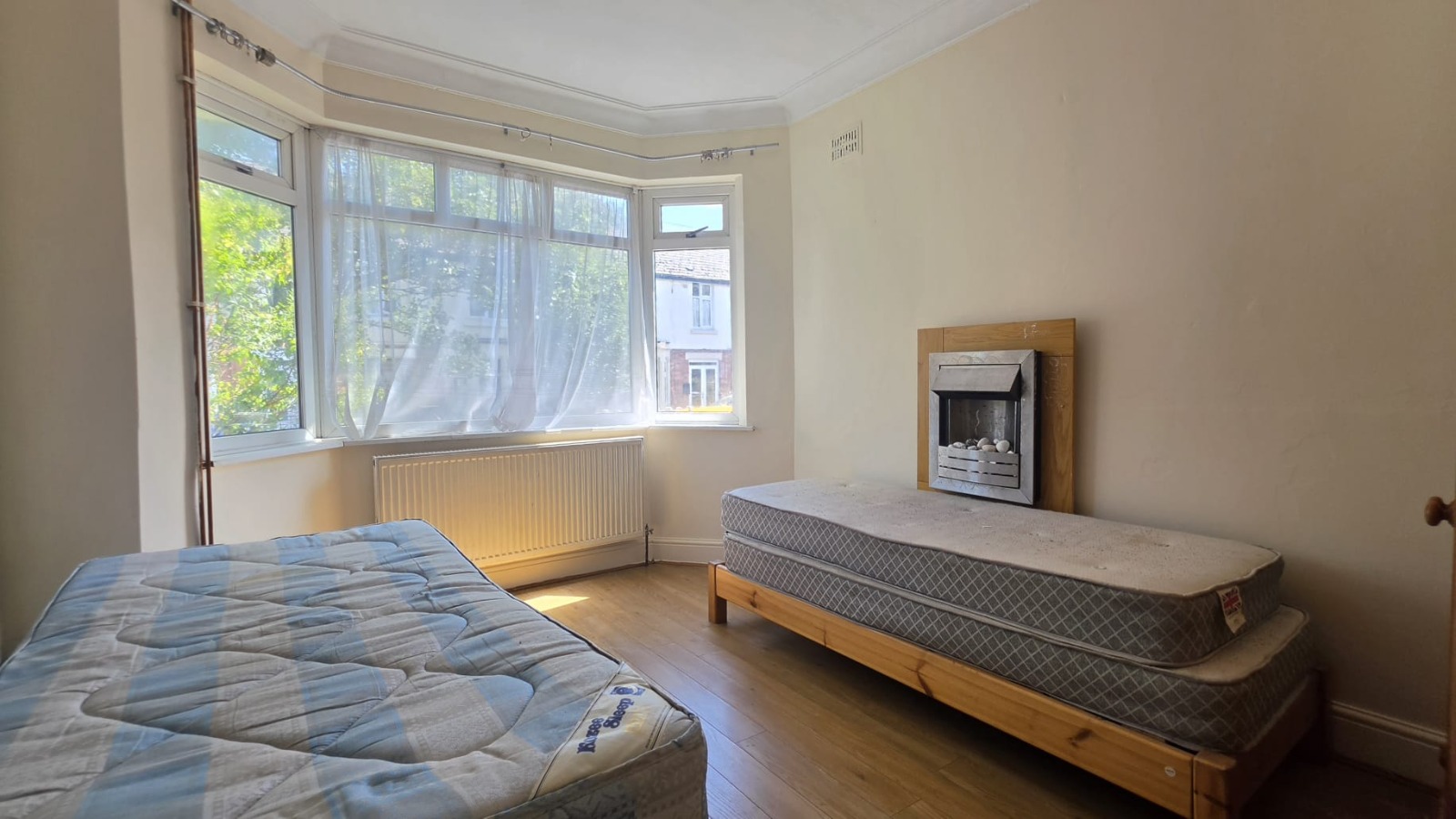 🏡 Spacious 4-Bedroom House to Rent – Coventry, CV2 4BT