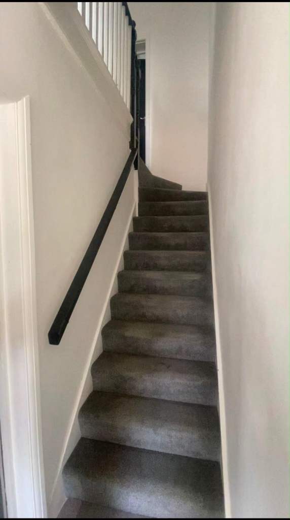 🏡 3-Bedroom House at New rd, Rainham RM13 8SL – Furnished, Refurbished & Great Transport Links! ✨