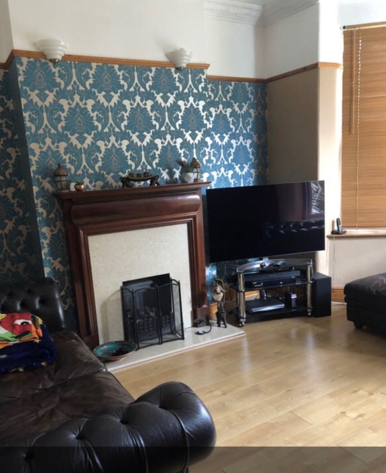 Spacious double room with all bills included Herbert rd, Woolwich (SE18 3QD)