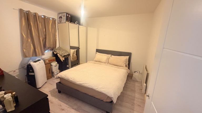 Spacious 2-Bedroom Apartment for Rent – £2,000 PCM (Bills Included) Dagenham, London(RM10 8BB)