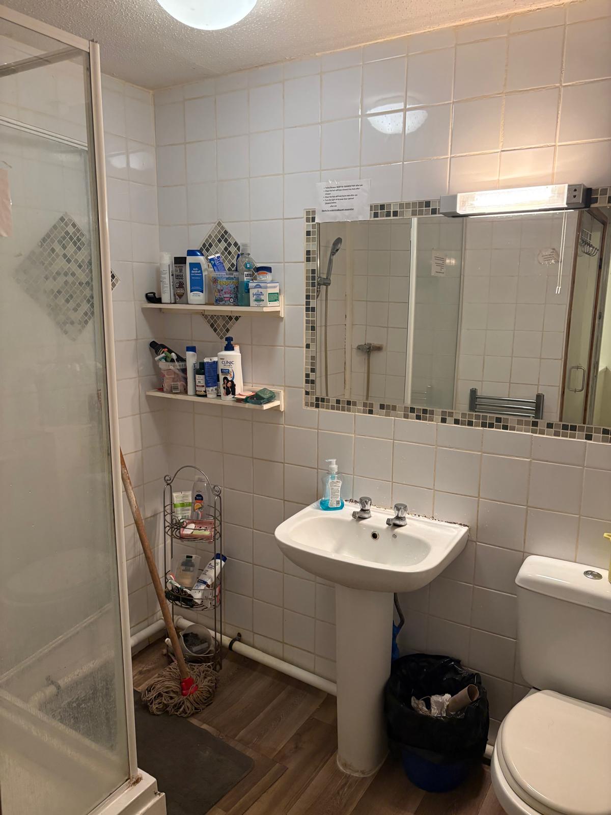 🏡 Furnished Double Room to Rent – Oldbrook, Milton Keynes, MK6 2PG