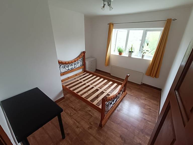 Flat share near Manor Park Station Manor Park E12 5DD