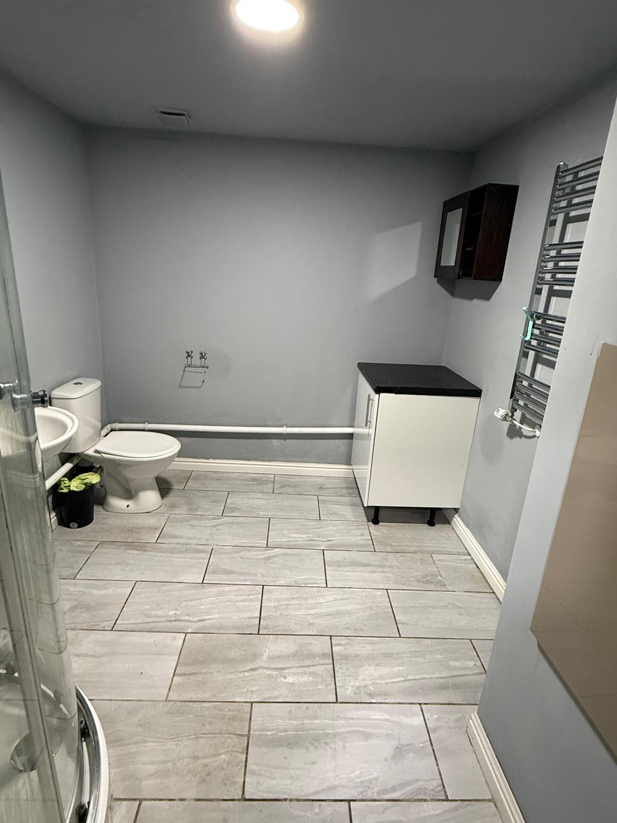 Double room for a female in a 2-bed flat in Rusholme M14 7WB