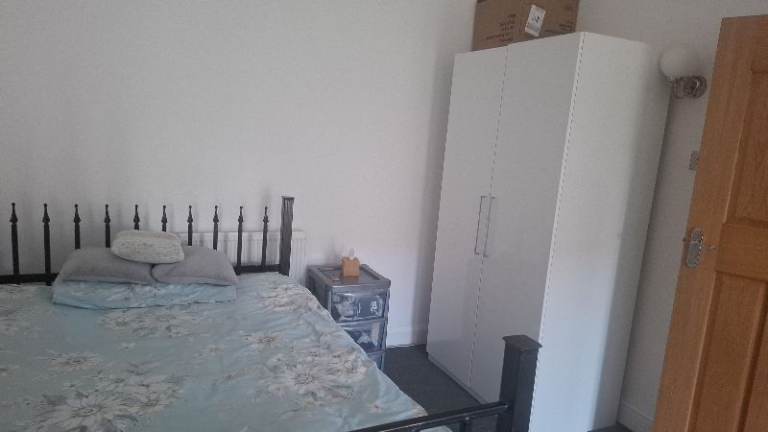 studio flat Luton, Bedfordshire £800pm(LU4 0HS)