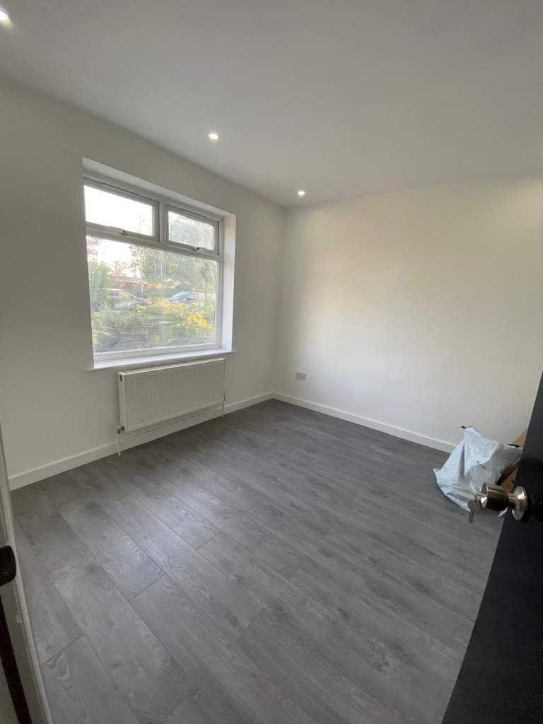 🏡 3-Bedroom House at New rd, Rainham RM13 8SL – Furnished, Refurbished & Great Transport Links! ✨