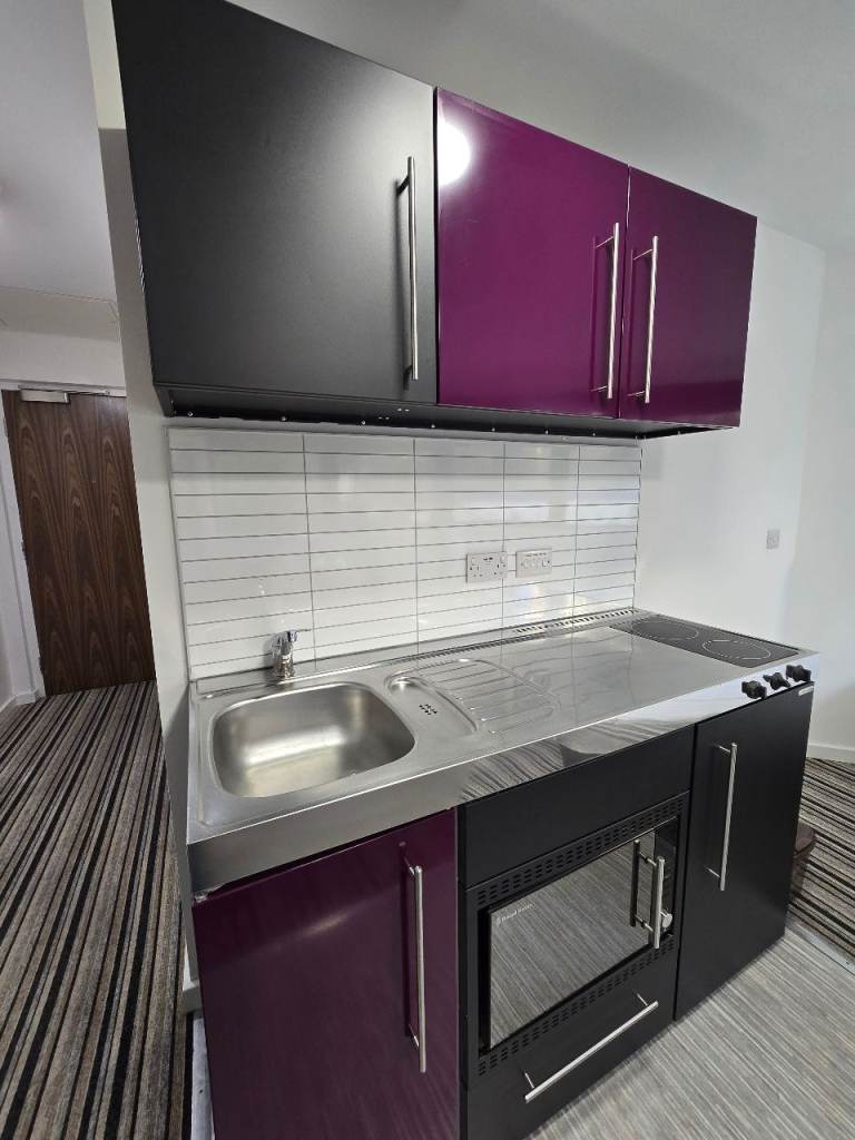 Modern Studio for Students in Bournemouth (BH1 2PE)