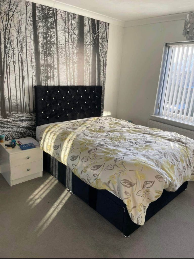 ✨ Spacios double room all bills included CV12 9AP