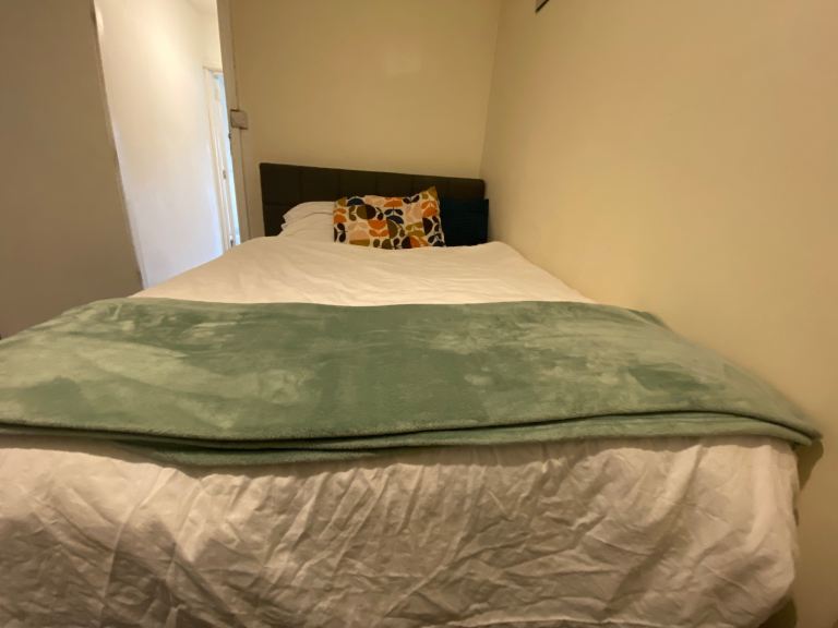🏡 Two Extra-Large Double Rooms to Rent in Canning Circus, Nottingham – NG7 3NG