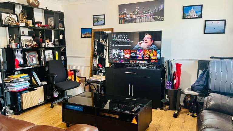🏡 Stunning Furnished Double Room in Goodmayes, RM8 1YQ | £750 PCM | 5 Mins to Elizabeth Line