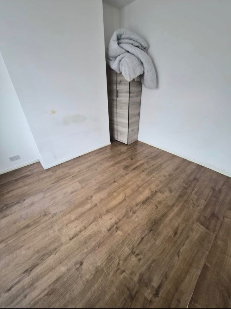 4 Bedroom house to rent directly off Ilford Lane Barking, London £2,150pm (IG1 2NG)