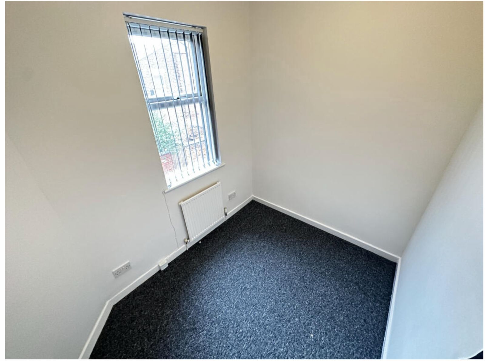 Single & Double rooms at Rosebery st, Rusholme M14 4US