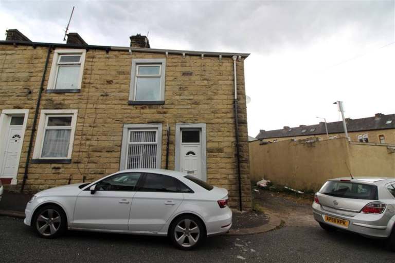 2 Bedroom House To Let at West st, Nelson, Burnley – £500 PCM BB9 7TL