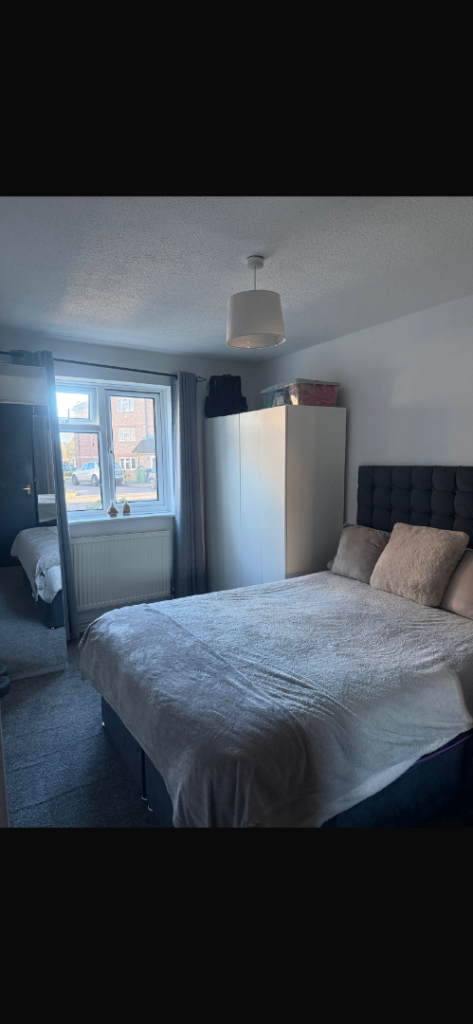🏡✨ 2-Bedroom Ground Floor Flat in Luton LU3 2LL – Garden + Parking | £1,200 pcm!