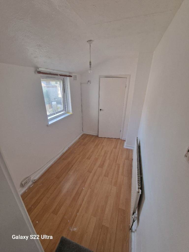 3 bedroom house for rent , ash road