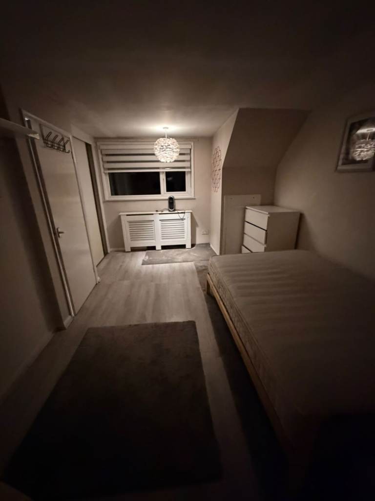 Room for rent (LE3 3HR)