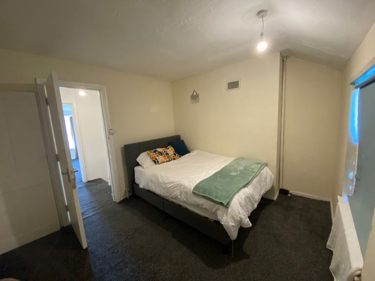 🏡 Two Extra-Large Double Rooms to Rent in Canning Circus, Nottingham – NG7 3NG