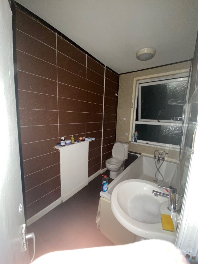 🏡 Two Extra-Large Double Rooms to Rent in Canning Circus, Nottingham – NG7 3NG
