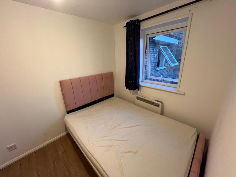 🏡✨ Fully Furnished 2-Bedroom Flat in Heston TW5 0QD – Ready to Move In | Great Transport Links! 🚆