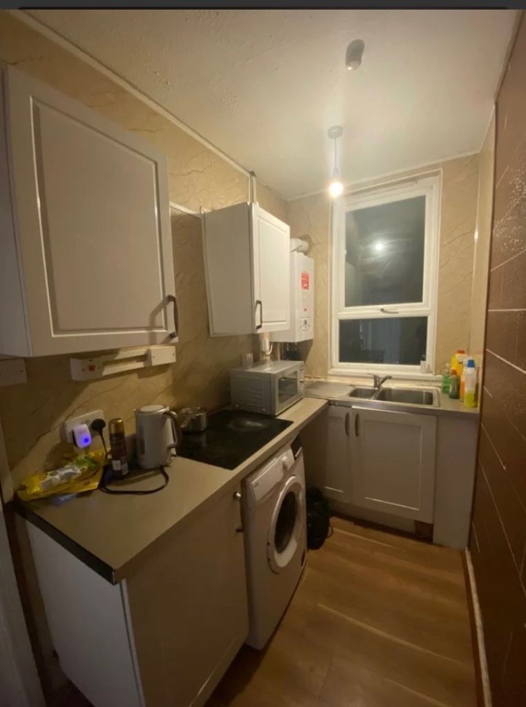 🏡 Two Extra-Large Double Rooms to Rent in Canning Circus, Nottingham – NG7 3NG