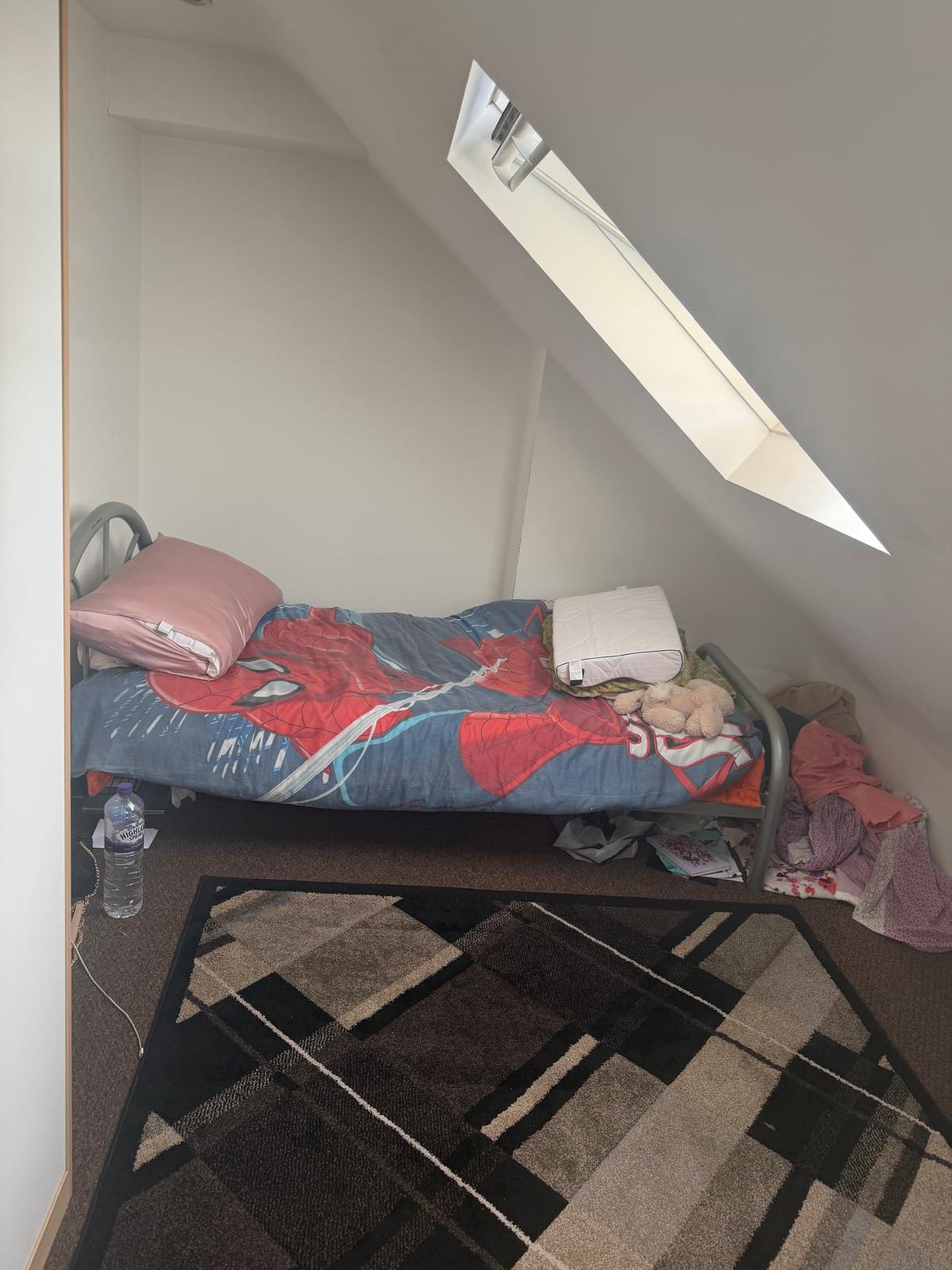Newly Refurbished Double Rooms to Let – UB4 8DS | Couples Welcome