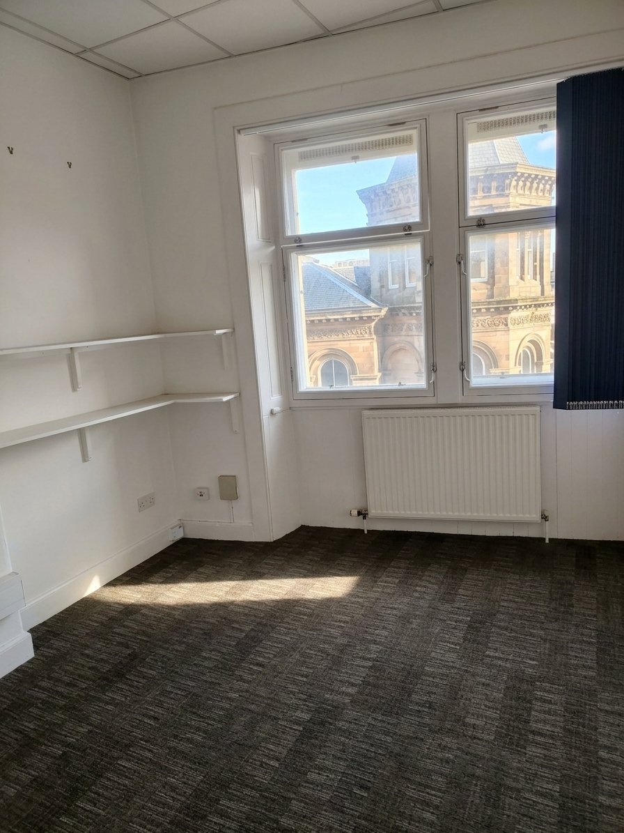 5 BEAUTIFULL £800 monthly SPACIOUS DOUBLE ROOMS TO LET  LIETH EDINBURGH (EH6 6PU)