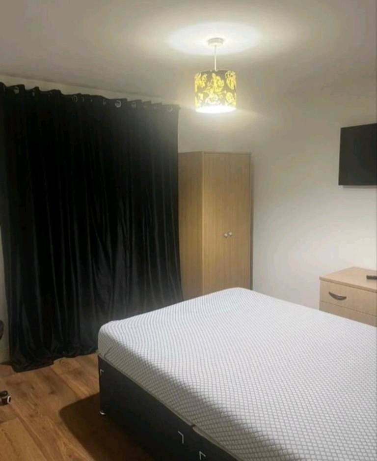 ✨🏠 Rooms,All Bills Inc,Wakefield city center (WS1 4NA)