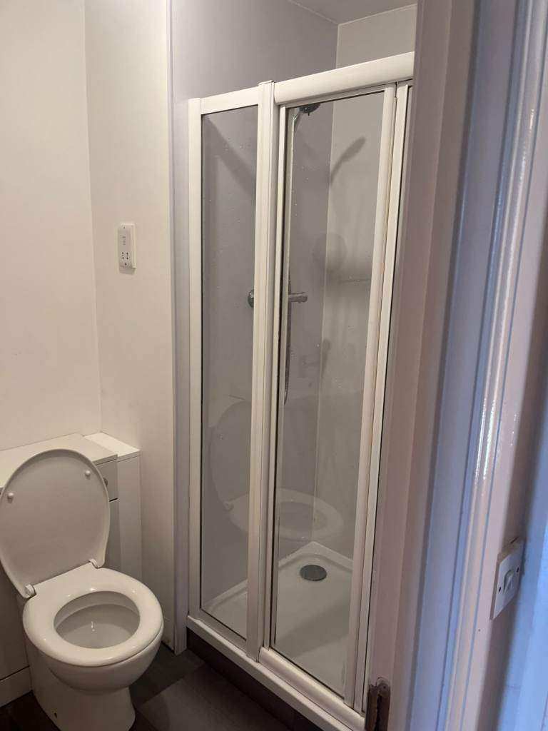 2 Bedroom Flat For Rent at Craigs court, Anniesland (G13 2US)