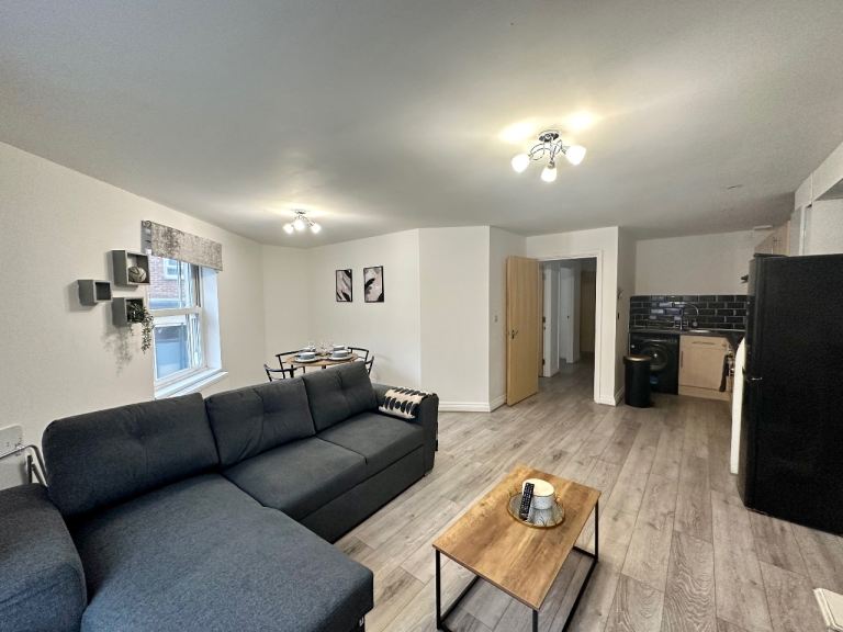 2-BEDROOM FLAT TO RENT – SOUTHSEA, PORTSMOUTH PO5 3DG 🌊
