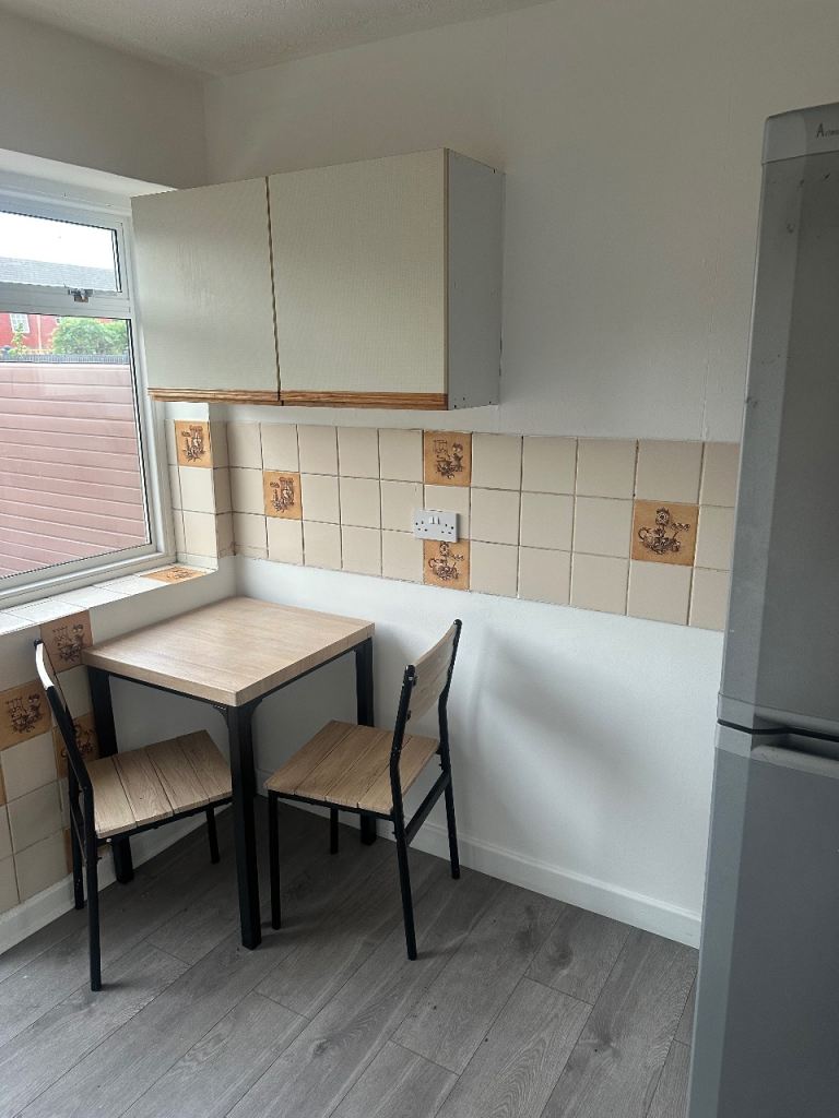 Furnished Cosy Double Room Off Long Riding SS14