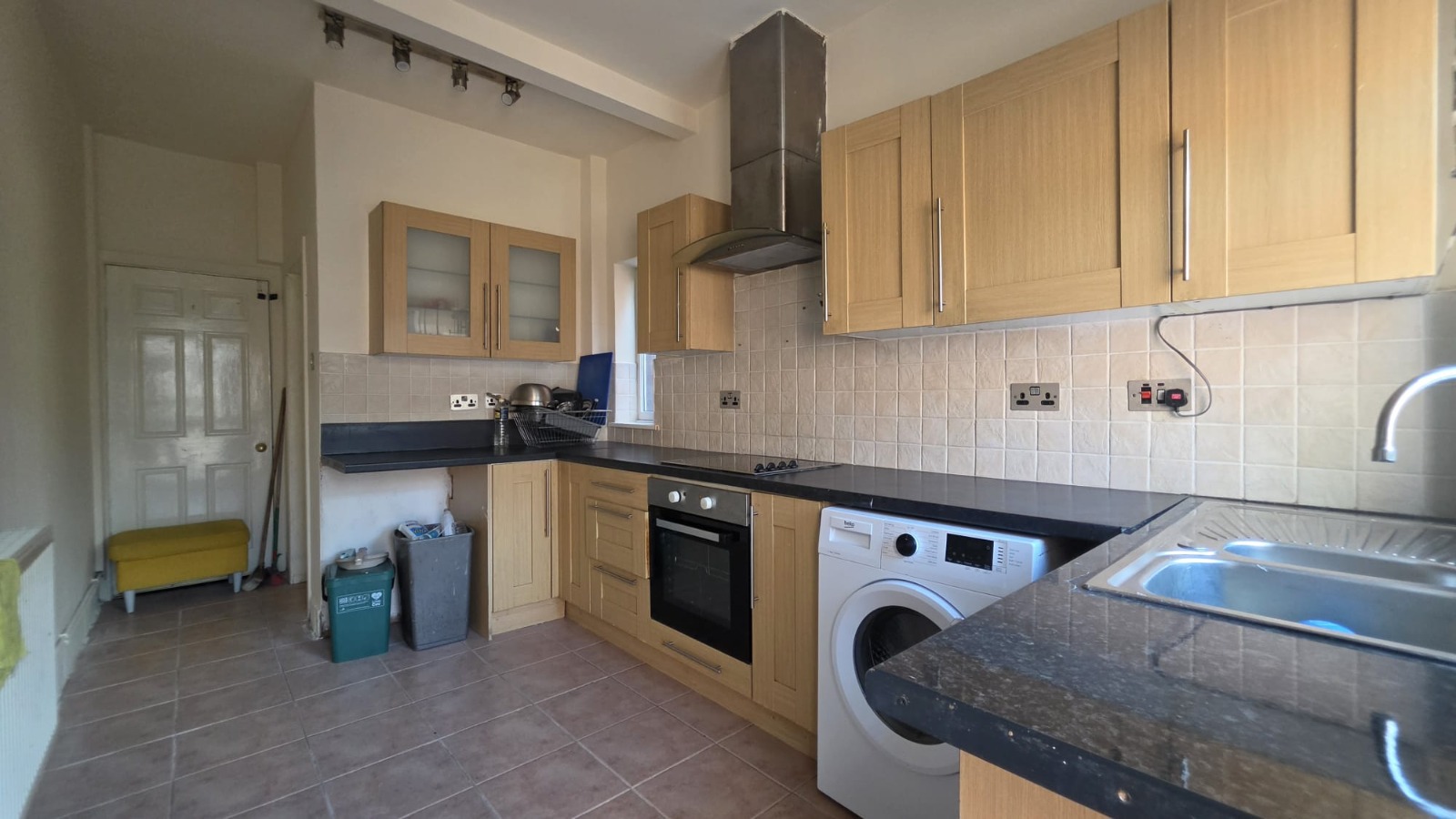🏡 Spacious 4-Bedroom House to Rent – Coventry, CV2 4BT