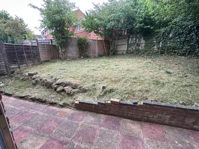 🏡 Newly Refurbished Double Room in Milton Keynes, MK13 7NB | £600 PCM | Students & Professionals Welcome