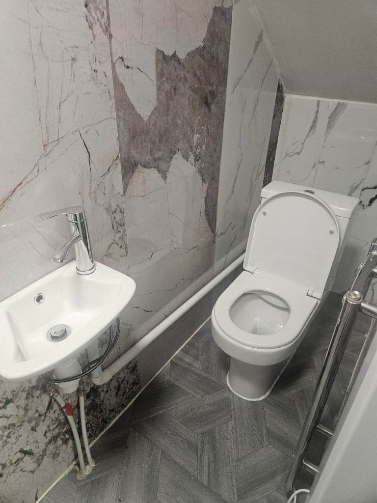 🏡 NEWLY REFURBISHED STUDIO TO LET – ST6 3EA ✨