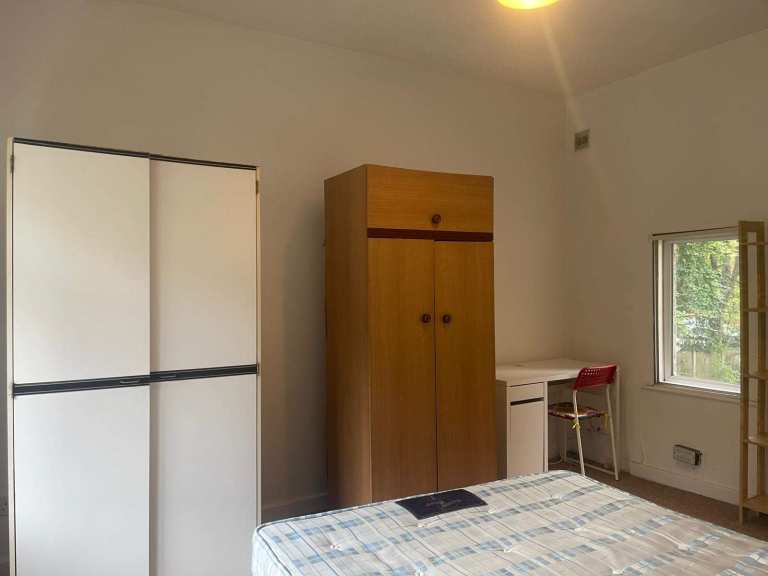 Beautiful spacious 1 bed flat in a prime location Nottingham, Nottinghamshire £940pm@NG7 2EB