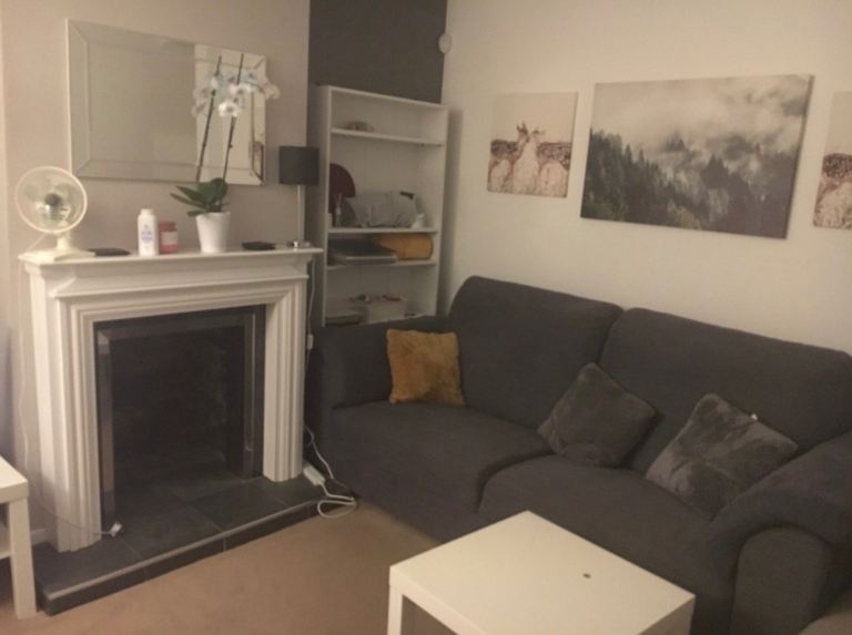 Lovely large double room in house share (TW14)