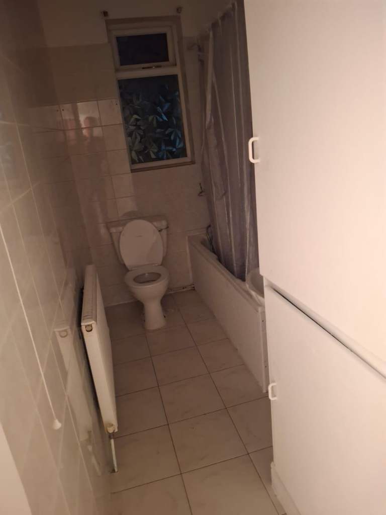 RENOVATED 2-BEDROOM HOUSE – MEXBOROUGH S64 9RD✨