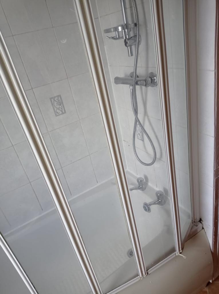 3 Bedroom Terraced House Available at Briggs ave, Wibsey Bradford £950pm (BD6 3AS)