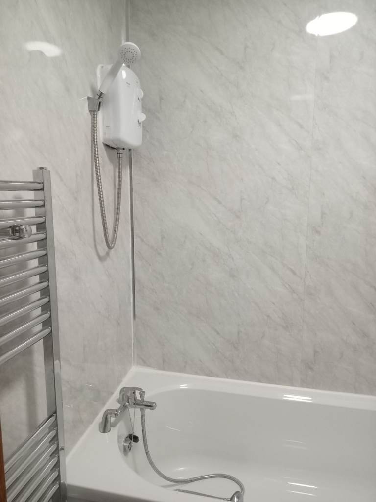 Studio flat £300pp pm intinastional ok (B11 3LZ)