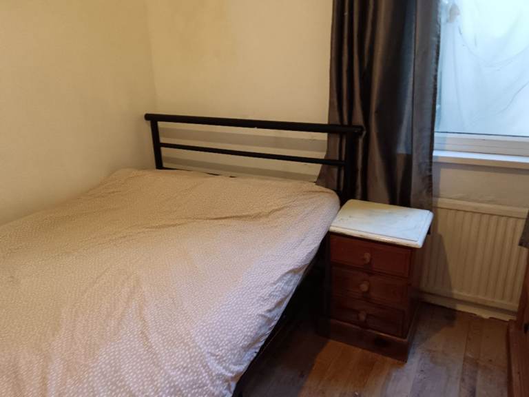 🏠 DOUBLE ROOM TO RENT – GREEN STREET, Plaistow E13 9DA