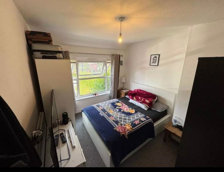 One bedroom flat Harborne, West Midlands £900pm@B17 0NY