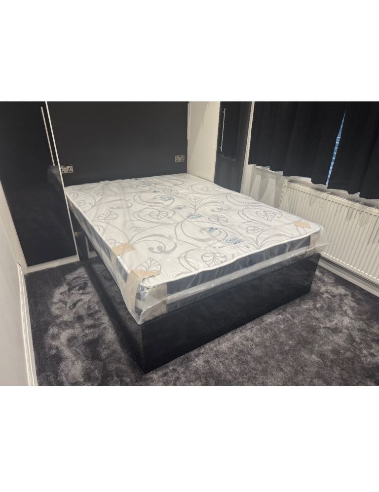 2 large rooms in clean house 1 double includes lounge Heathrow, London (UB3 4EF)